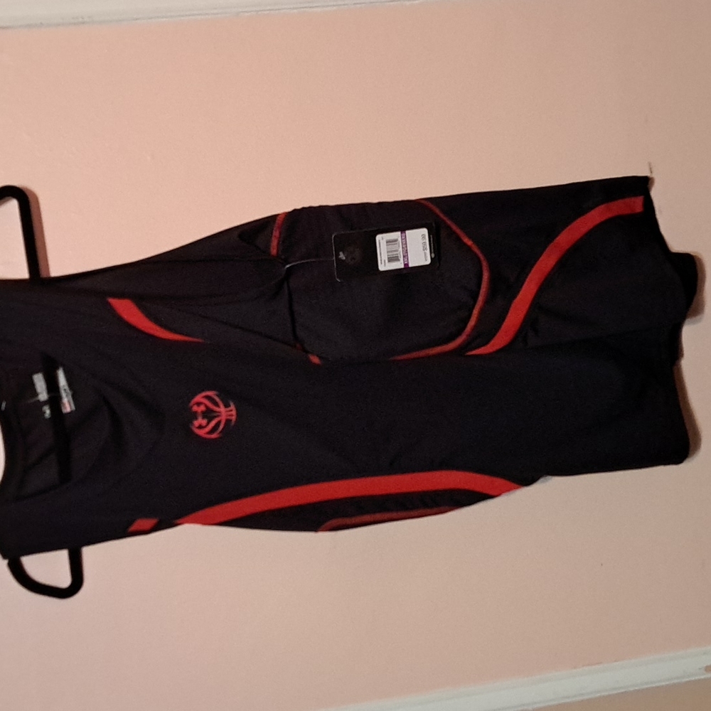 Under Armour Tank Top (BIN A)